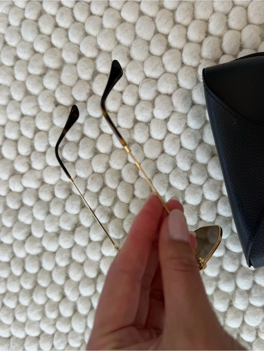 Ray-Ban Gold Frame Brown Lens Sunglasses with Black Case